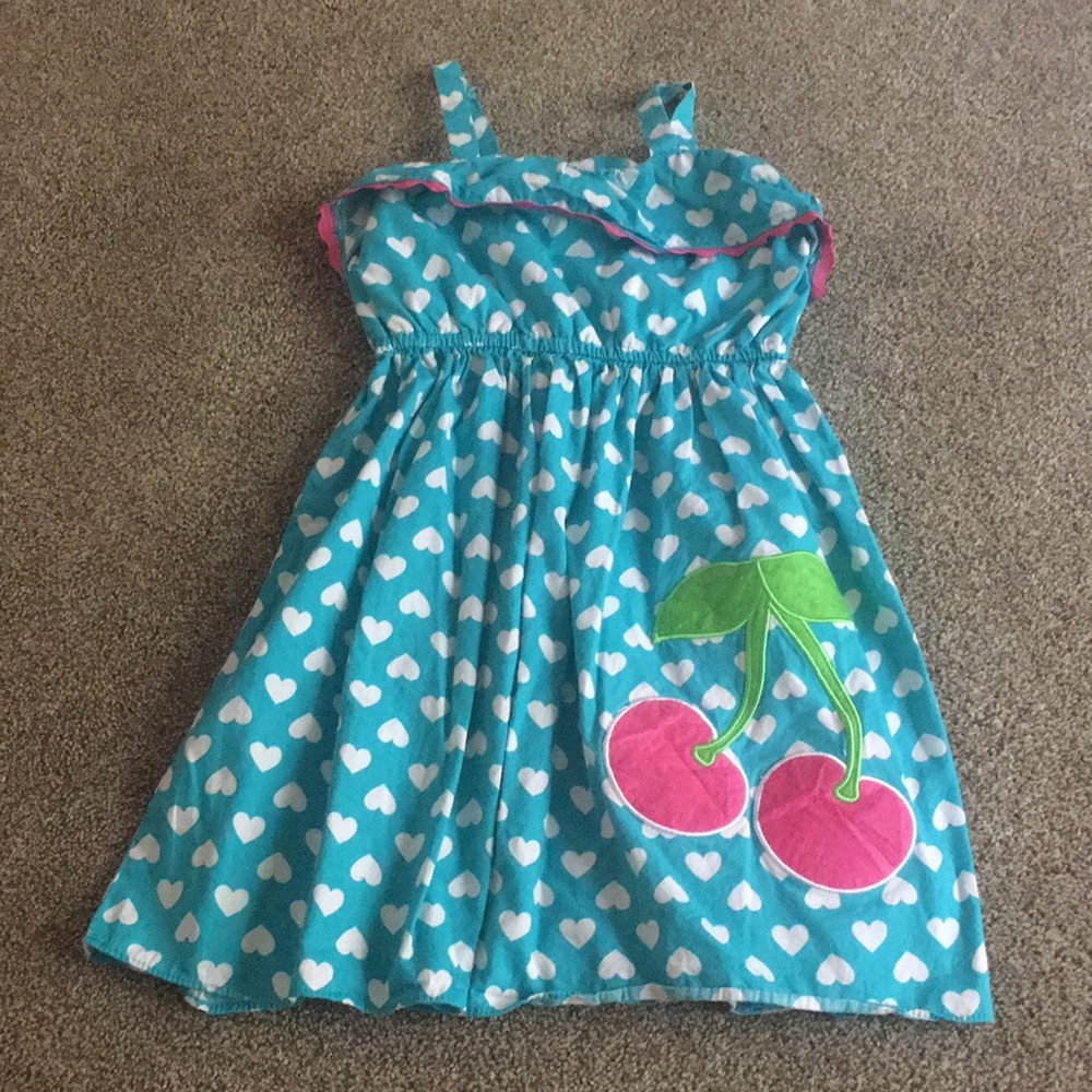 Girls dress